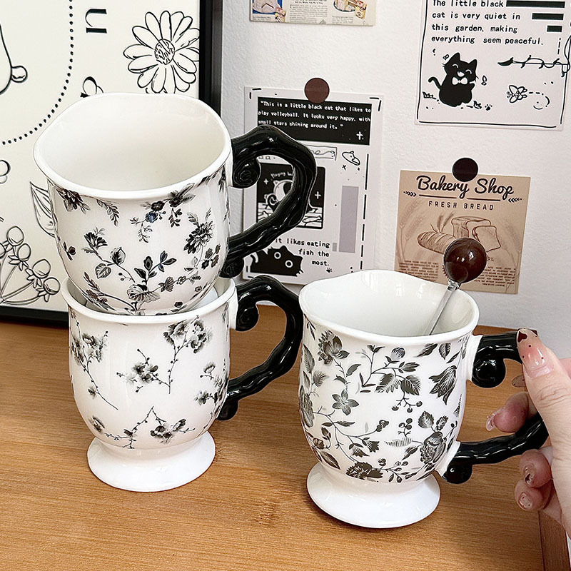 Taza vintage de cerámica con cuchara Taza de alto valor Taza de recuerdo Taza de café de oficina Taza de agua doméstica