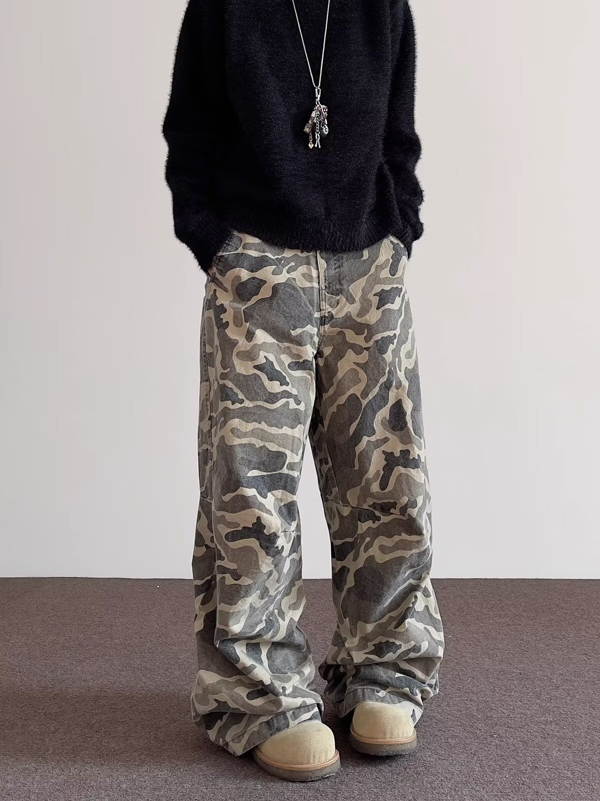 Retro camouflage trousers