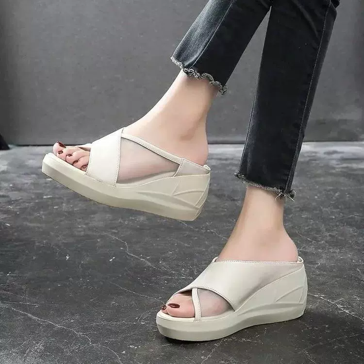 Оптовые женские сандалии на танкетке с открытым носком и толстой подошвой, дышащие, модные, однотонные, простые, 2025 год