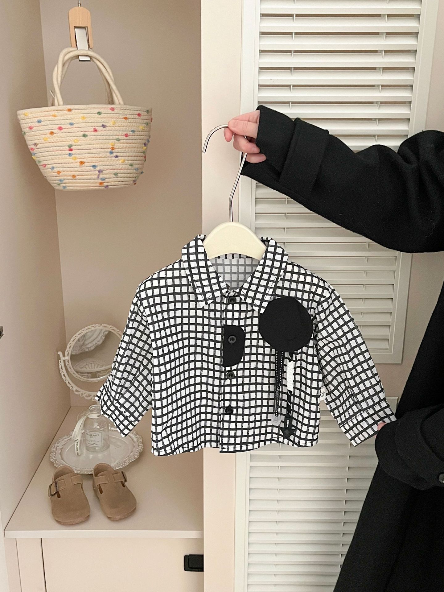 Camisas coreanas de algodón retrógrado para bebés y niños 2026 primavera nueva moda para niños y niñas camisas de otoño chaqueta