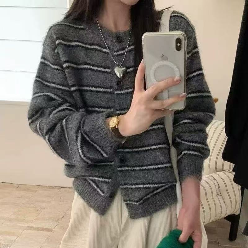 韩版秋冬季新款文艺复古风宽松条纹圆领针织开衫羊驼绒毛衣女外套|undefined