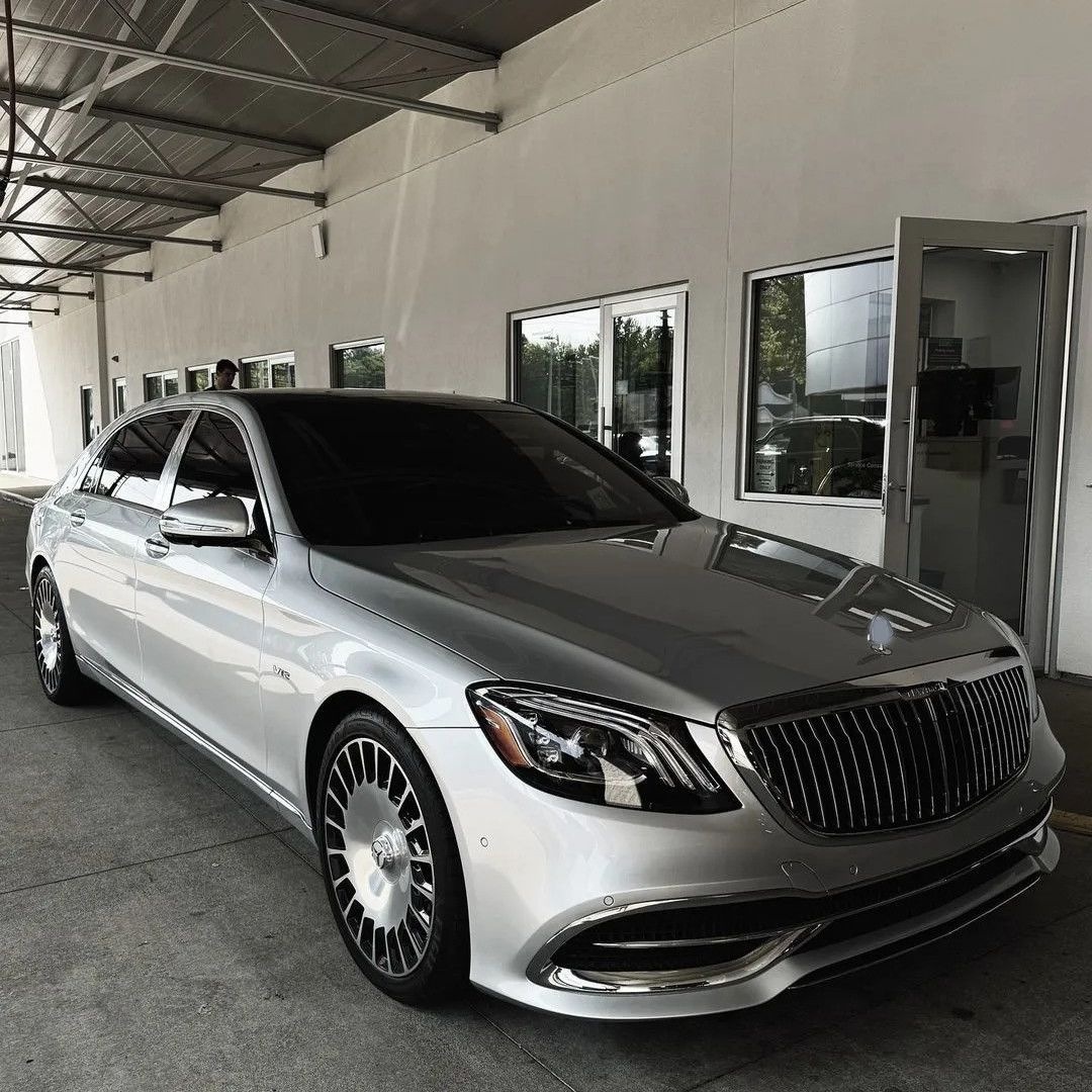 Suitable for Mercedes-Benz S-Class W222 Upgrade Kit S450/Amg/Maybach - Front Bumper Grille and Rear Bumper Bracket