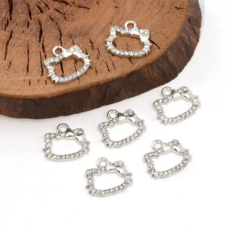 New style Chanel-inspired KT cat DIY alloy electroplated jewelry accessories, pendants, earrings, bracelets, and charms wholesale