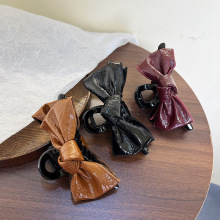 复古亮色皮质蝴蝶结抓夹女后脑勺盘发鲨鱼夹高级感发夹子新款发饰