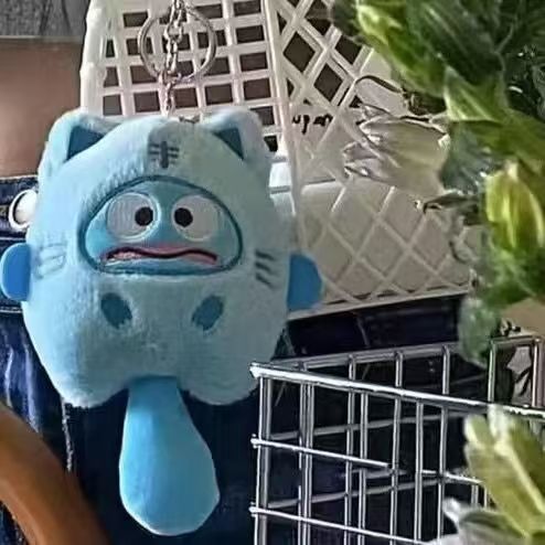 Monstruo de pez azul celeste