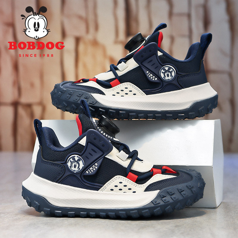 Zapatos infantiles en pantallas de primavera transpirables botones de montaña zapatos infantiles para niños y niñas al aire libre girar 2024