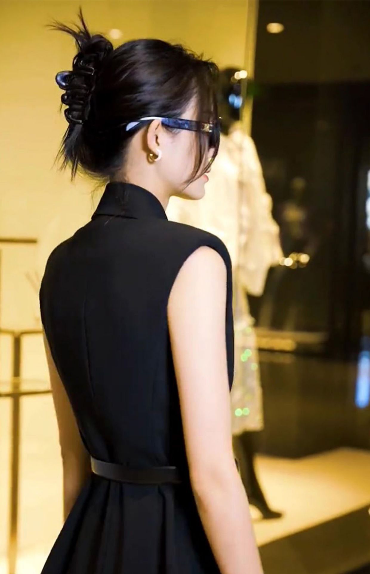 Áo vest nữ công sở dáng dài tay ngắn mùa hè — Màu đen