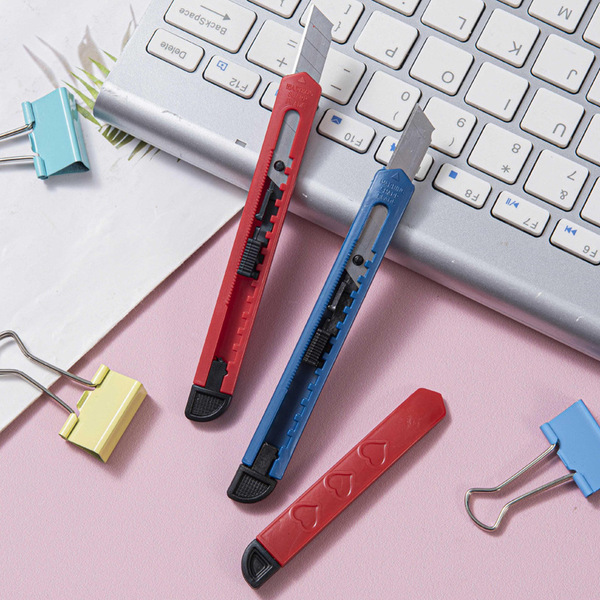 Portable retractable plastic utility knife express package office…