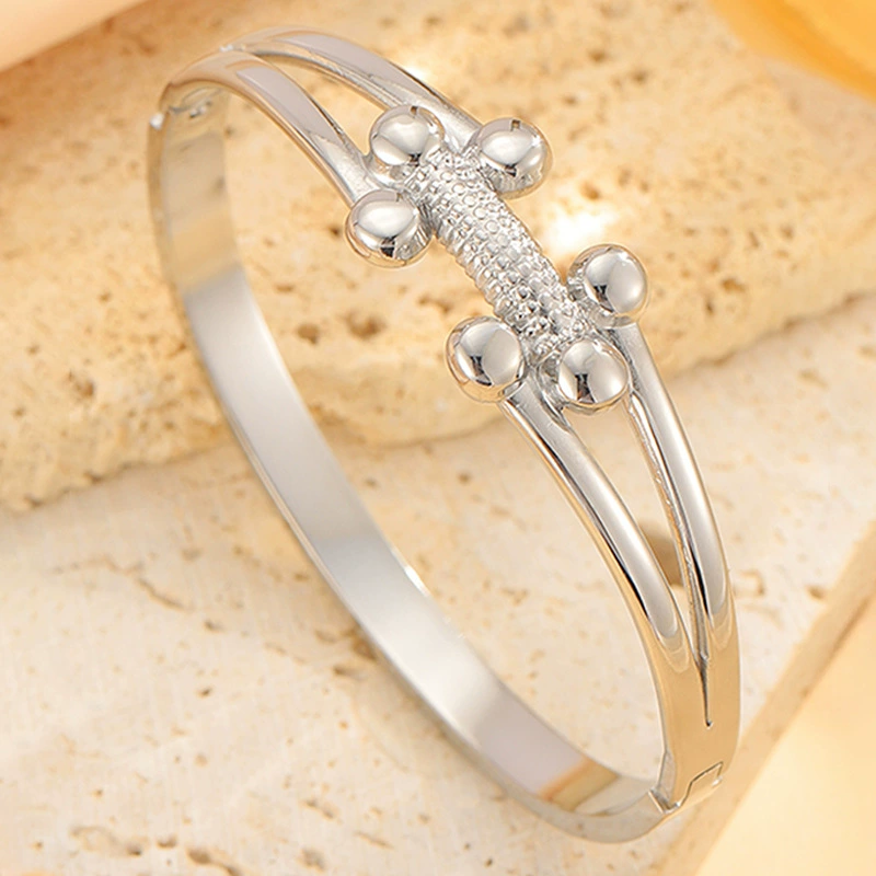 Ретро женский браслет из нержавеющей стали, аксессуар, качественный стиль, европейский стиль, не выцветает