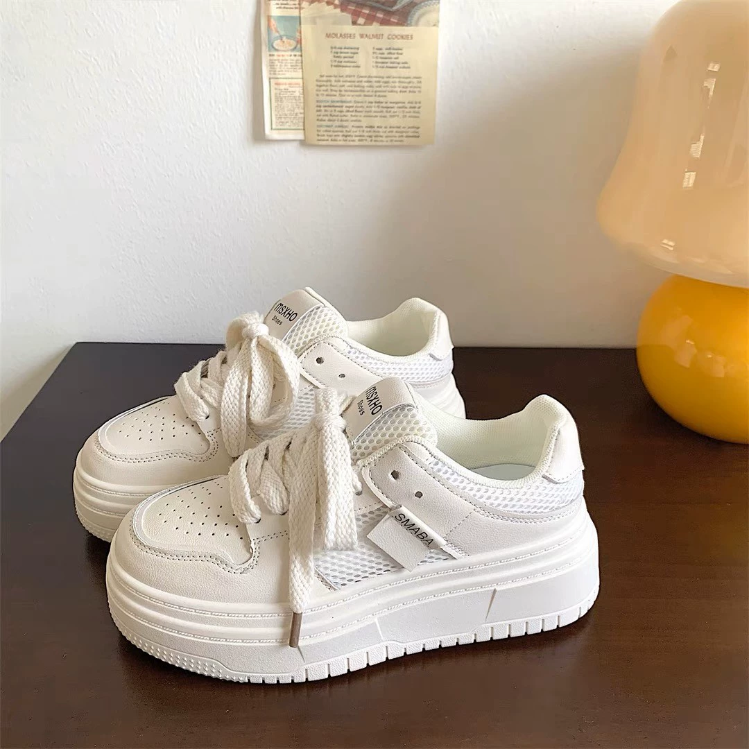 Весенне-осенняя нишевая оригинальная ретро маленькие белые туфли детская толстая подошва 2023 новая Студенческая спортивная повседневная обувь Joker прилив