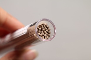 Goose and pear tent incense Laoshan sandalwood ambergris incense Vietnam Yazhuang Hainan insect leakage non-sticky powder line incense a tube of 10 grams