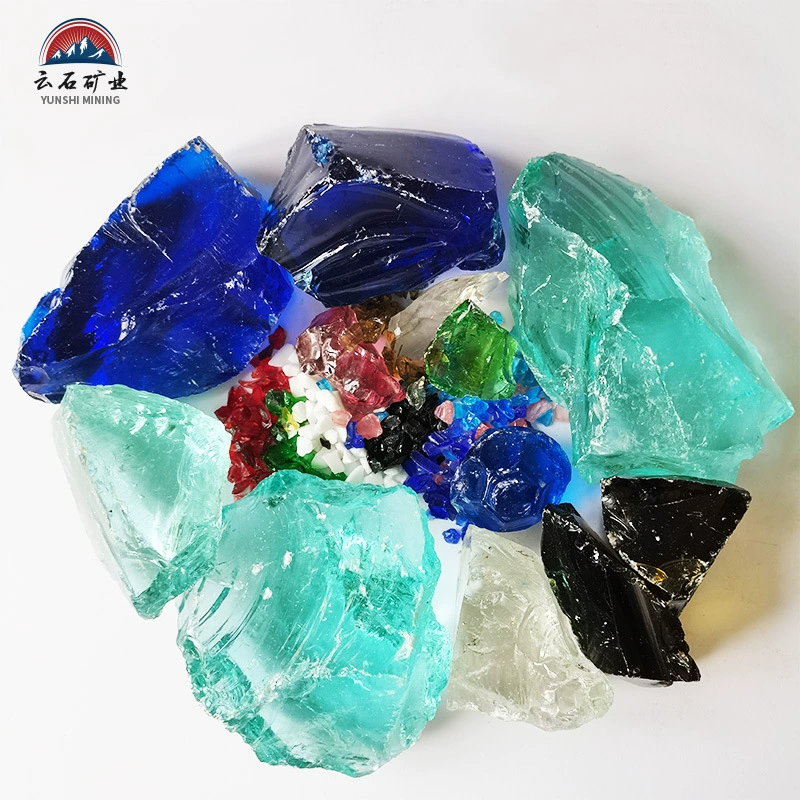 Поставка различных цветов стеклянного ландшафтного каменного двора парк живописного декора с несколькими спецификациями нерегулярных больших стеклянных блоков