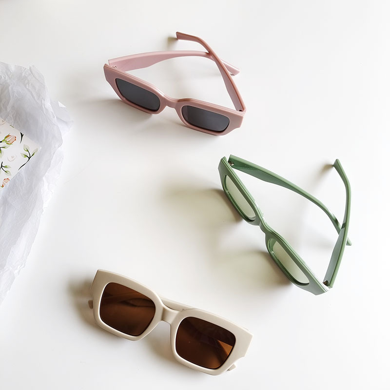 Unisex Gender Retro Style Retro Geometric UV400 Protection Women's Sunglasses