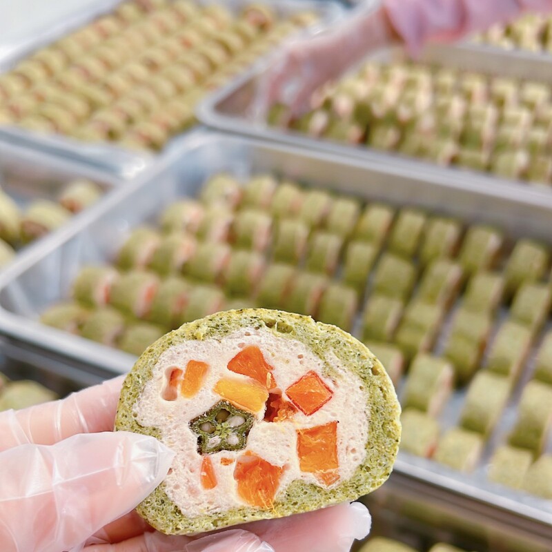 Factory Wholesale Handmade Pet Sushi Rolls, Chicken Sushi Rolls, Hydrating Fresh Food for Dogs and Cats