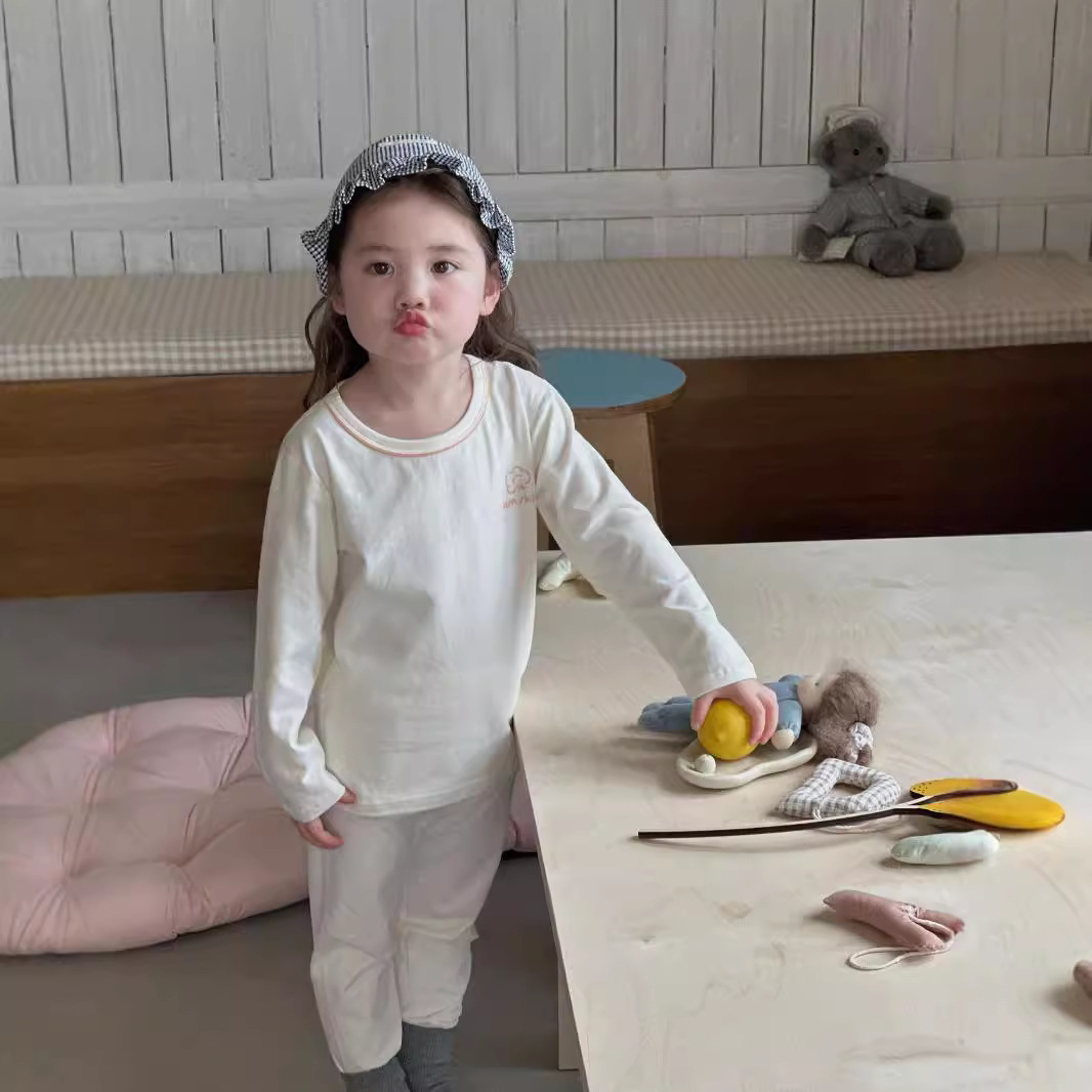 Small size one-piece delivery Children's organic cotton suit children's autumn clothes long-sleeved trousers boneless underwear two-piece set