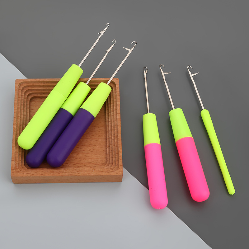 Factory Direct Supply Tongue Wig Crochet Hair Dye Hair Extension Tongue Crochet Wig Knitting Tool Wig Dreadlocks Crochet Hook