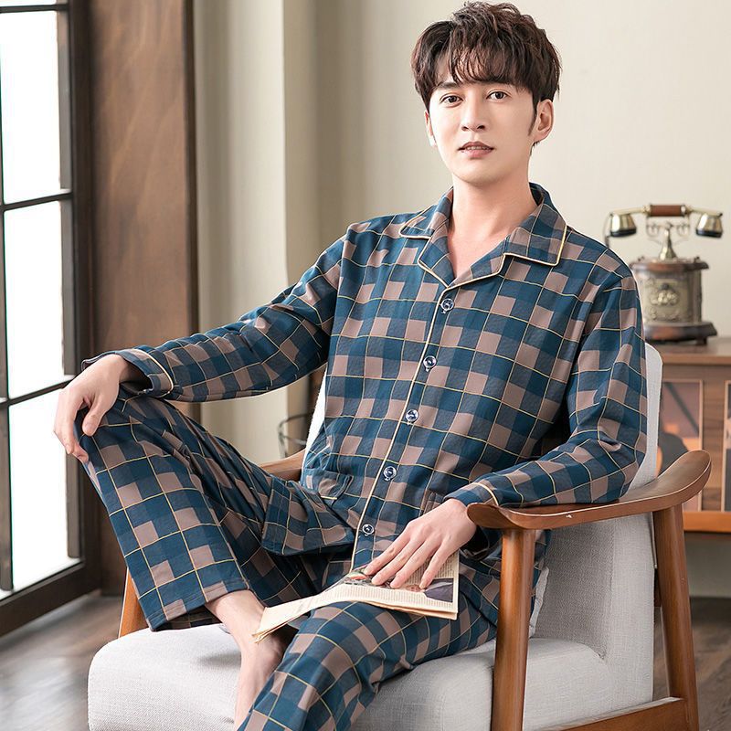 Pijamas de primavera y otoño de manga larga de algodón de invierno para hombres con un cardigan suelto de tamaño grande para el hogar