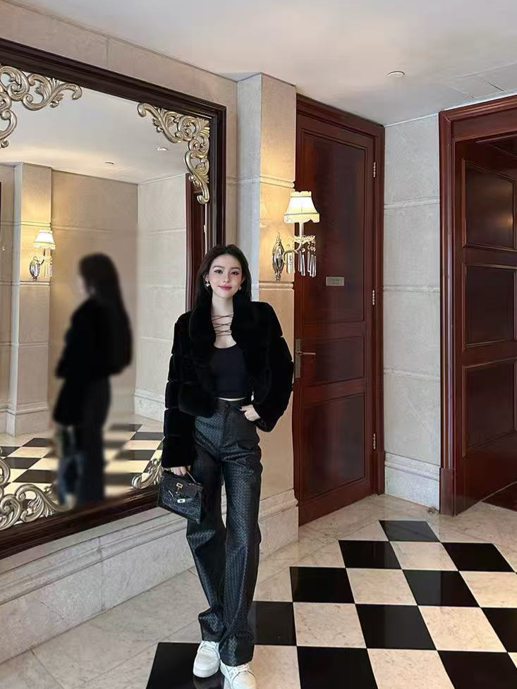 2025aw alta sensación de cuero cuadrado de diamante PU pantalones de cuero recto para mujeres temperamento de la hermana imperial de cintura alta pantalones largos de piernas largas