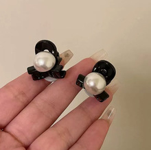 �����������Сץ�AinsŮ���r��ǰ�~��l�A�W�t�����A�¿��^�