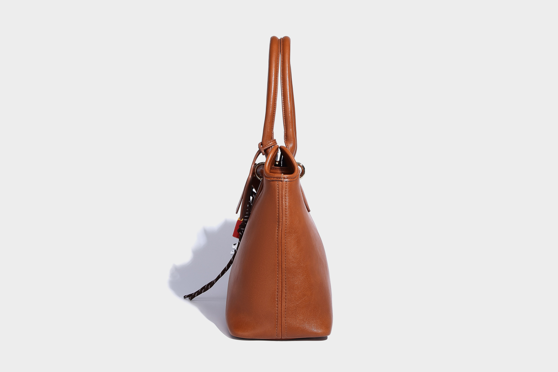 Piccola borsa da lavoro di alta qualità dal design di nicchia per le donne, nuova borsa da viaggio autunno e inverno 2024 di grande capacità_voghion.com