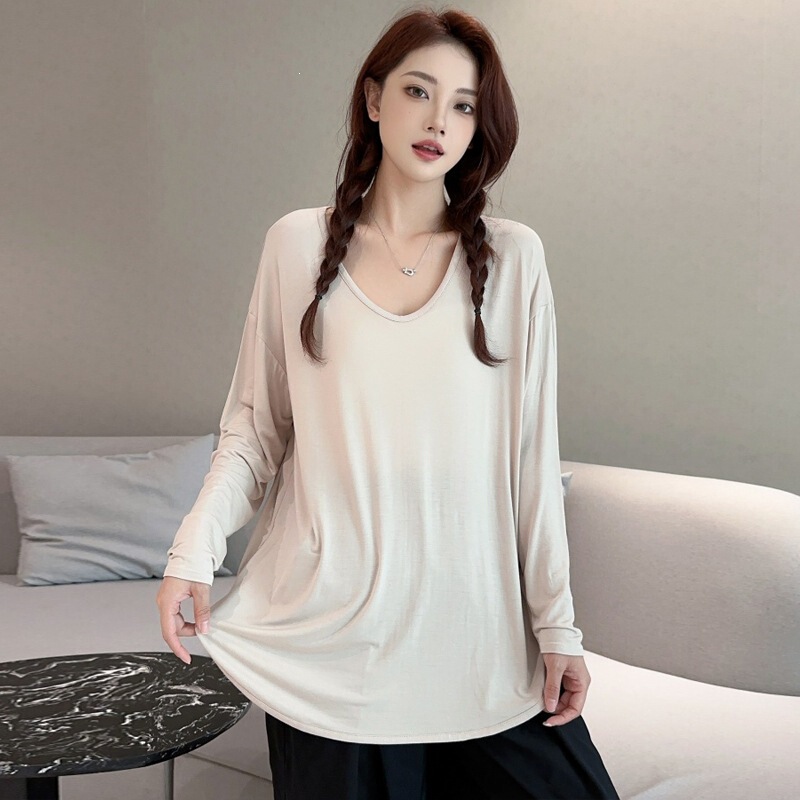 Autumn new modal oval-neck plus-size T-shirt for women, loose and casual long-sleeve sun-protective top, V-neck shirt Autumn new modal oval-neck plus-size T-shirt for women, loose and casual long-sleeve sun-protective top, V-neck shirt