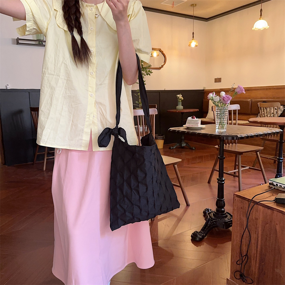 45153 Korean version pleated diamond-shaped bag for women, new casual large-capacity commuter underarm bag, crossbody single-shoulder bag for women undefined