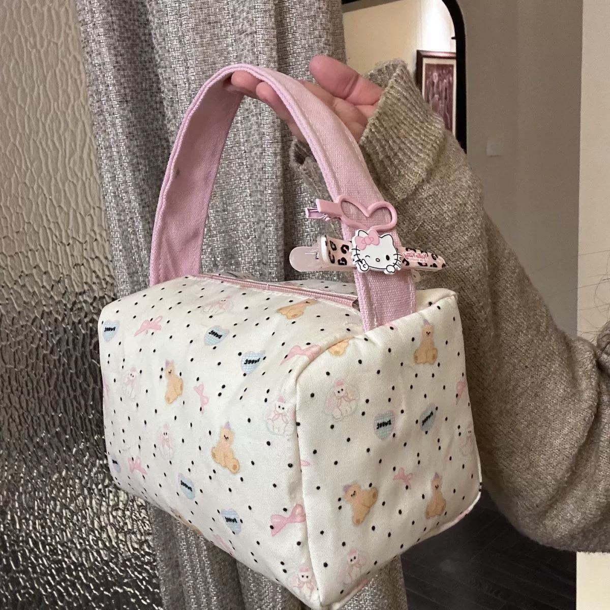 Ins новый мультяшный медведь удобный макияж и умывальник