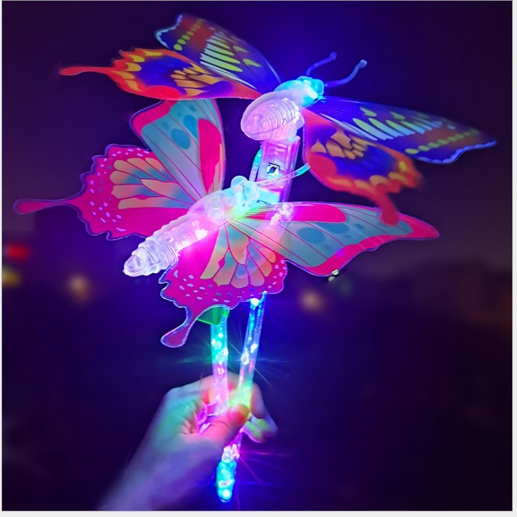 손으로 만든 빛나는 나비