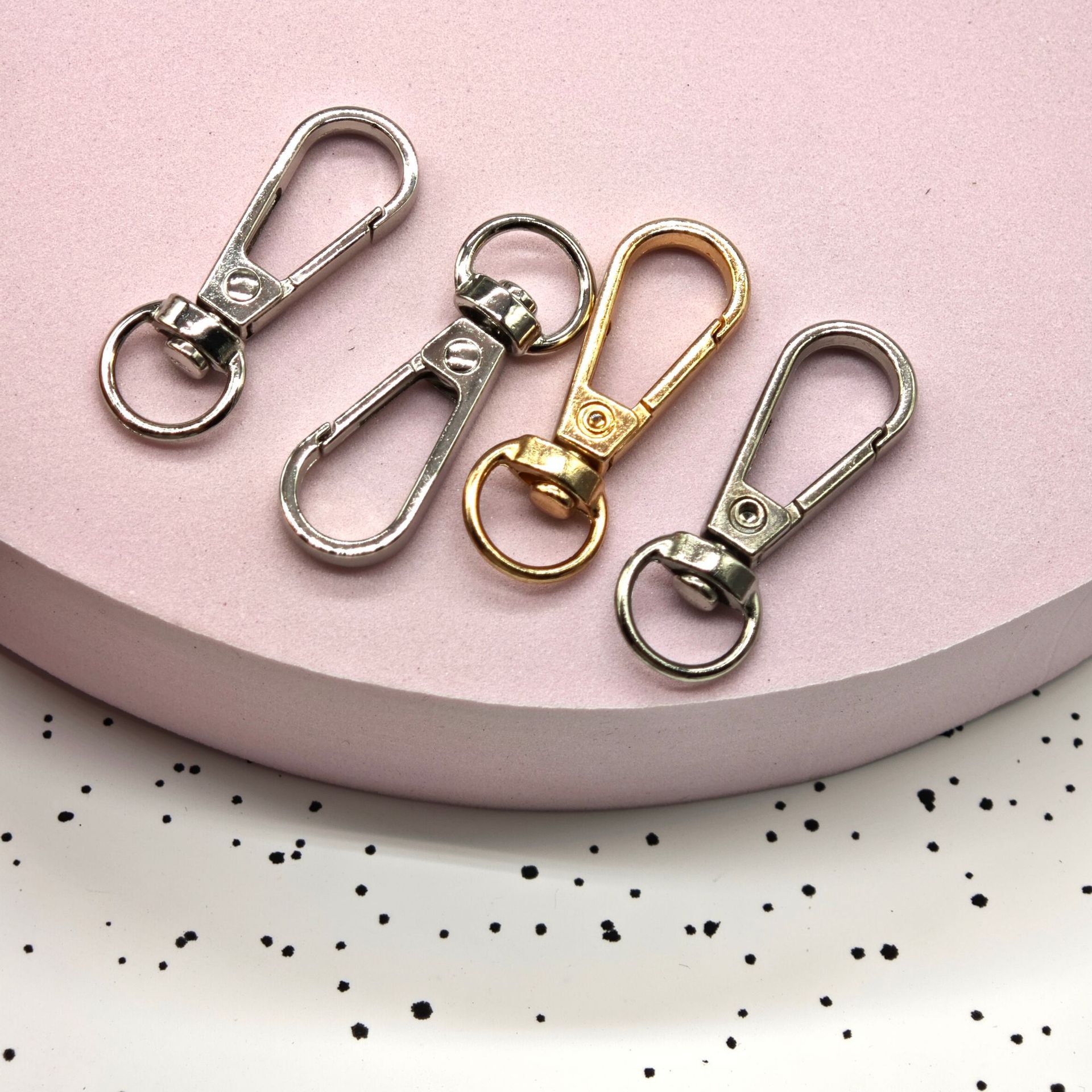 3分滚叻板扣钩扣 现货包包挂扣箱包五金锌合金浅金圆环斜带狗扣