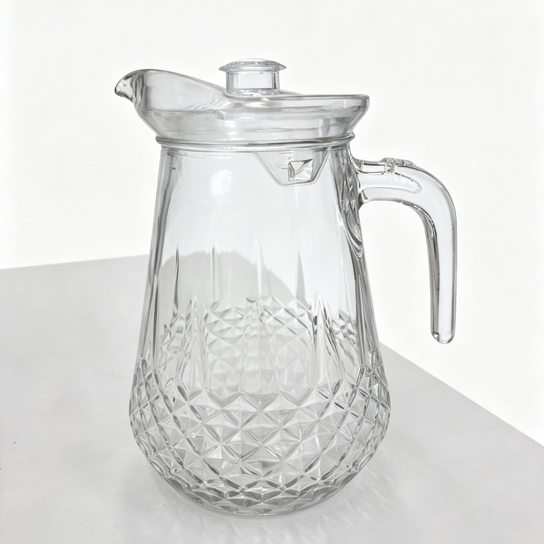 Fábrica directa de agua corrugada de vidrio fría jarro de jugo jarro de agua vertical jarro de boca de pato de gran capacidad