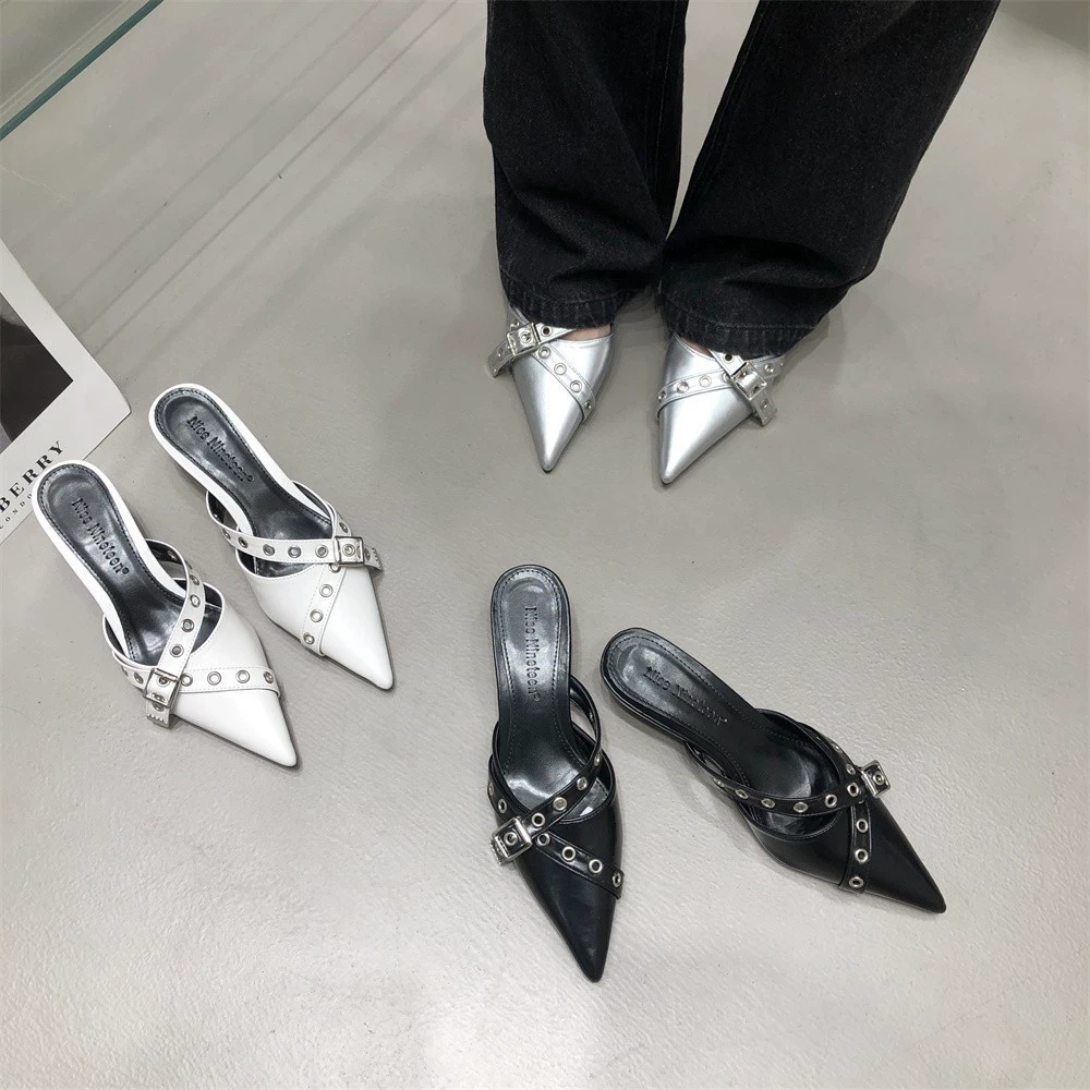 Баотоу заостренный пол-тапочки женская внешняя одежда 2024 летняя темпераментная пряжка ремня шлепанцы туфли на высоком каблуке Мюллер