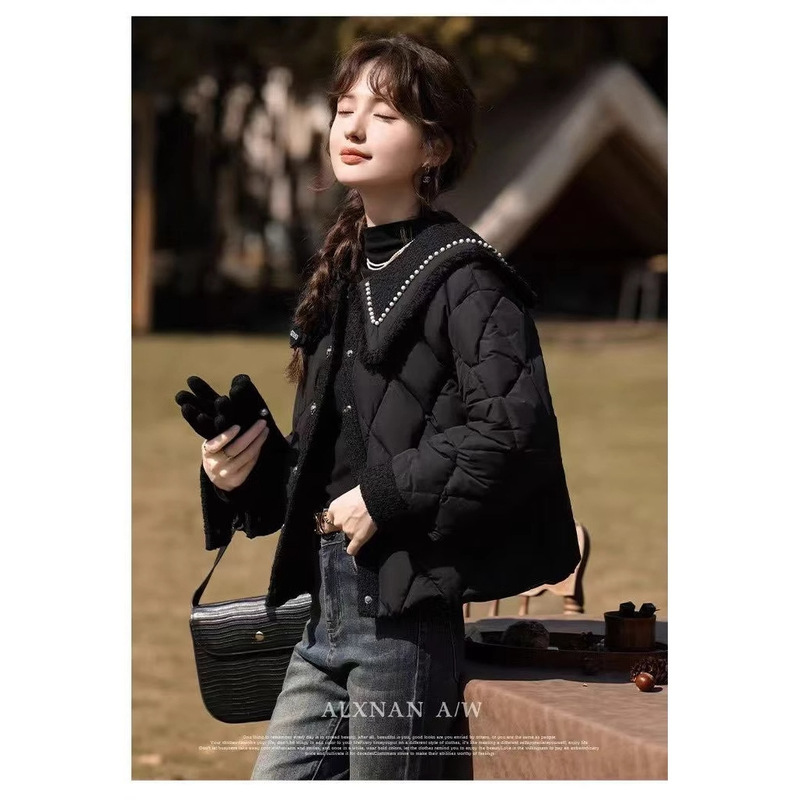 Chanel-Style Pearl Collar Winter Niche High-End Designer Sweet down Jacket for Women, White Duck down Coat for Cold Protection