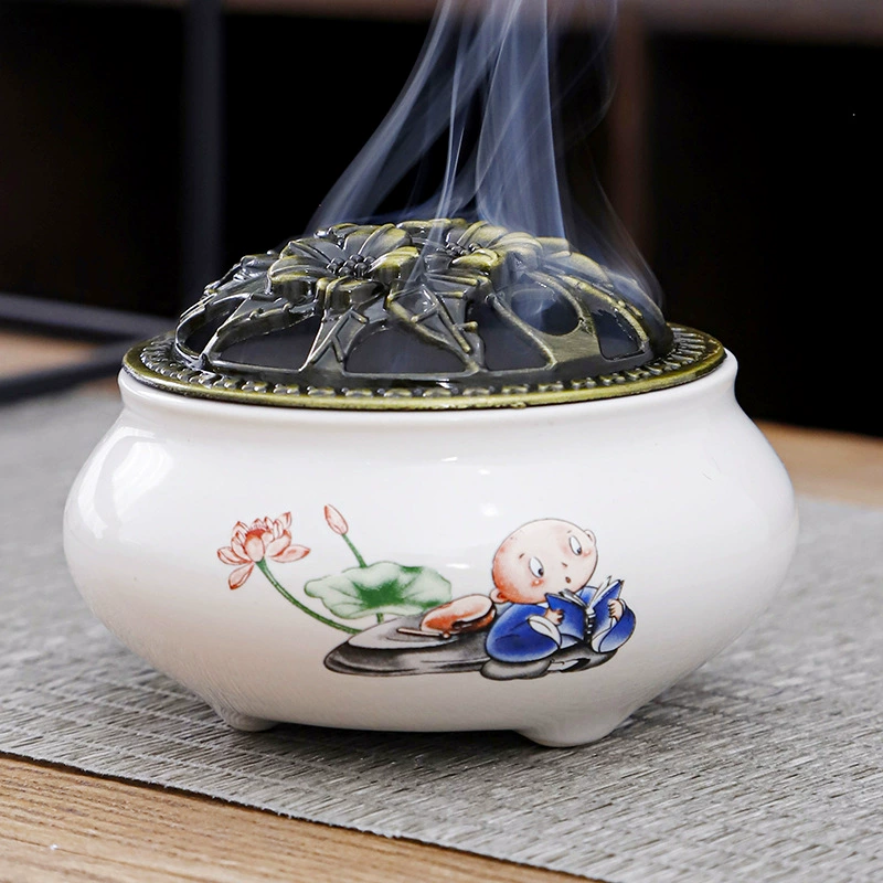 Салатно‑зелёный керамический несмоковник? Wait. Need accurate translation. Let's craft translations.
