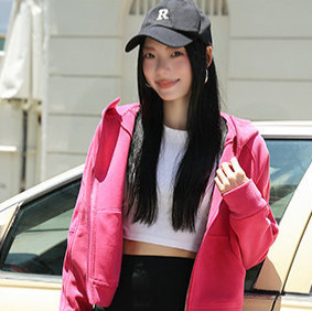2026 Ultra-Loose High-Waisted Lulu-Style Fleece Windbreaker Sweatshirt with Zipper and Hood, Slim-Fit Sweatshirt 2026 Ultra-Loose High-Waisted Lulu-Style Fleece Windbreaker Sweatshirt with Zipper and Hood, Slim-Fit Sweatshirt