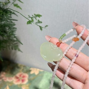 Ice and Glue Lock with Lotus Root Powder Bead Chain 35/26/8 Is One of the Diversity of Spring's Breath