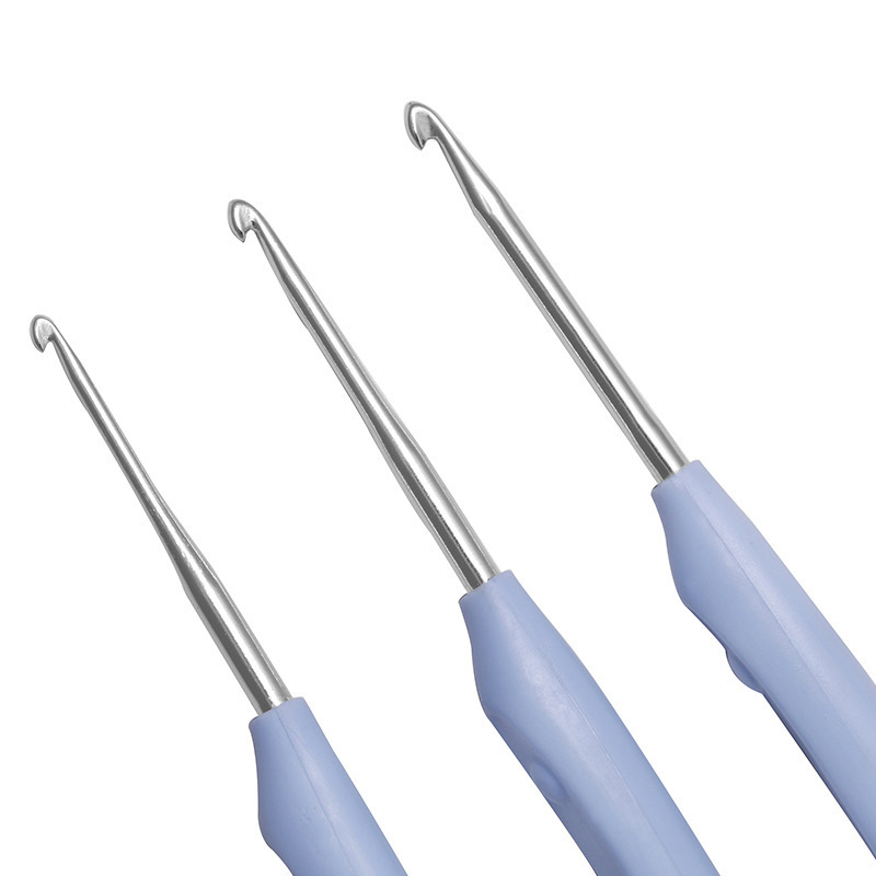 [SKC] Color aleatorio de aluminio crochet TPR gancho de aluminio con mango suave (crochet con mango de goma SKC