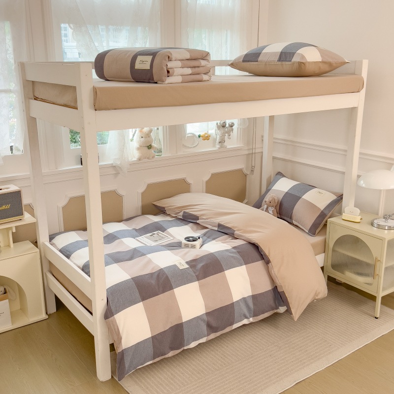 Dormitorio de estudiantes de seis piezas de paquete de regalo dormitorio de 0,9 metros de tres piezas de almohada para estudiantes de un conjunto completo de sábanas cubiertas sábanas