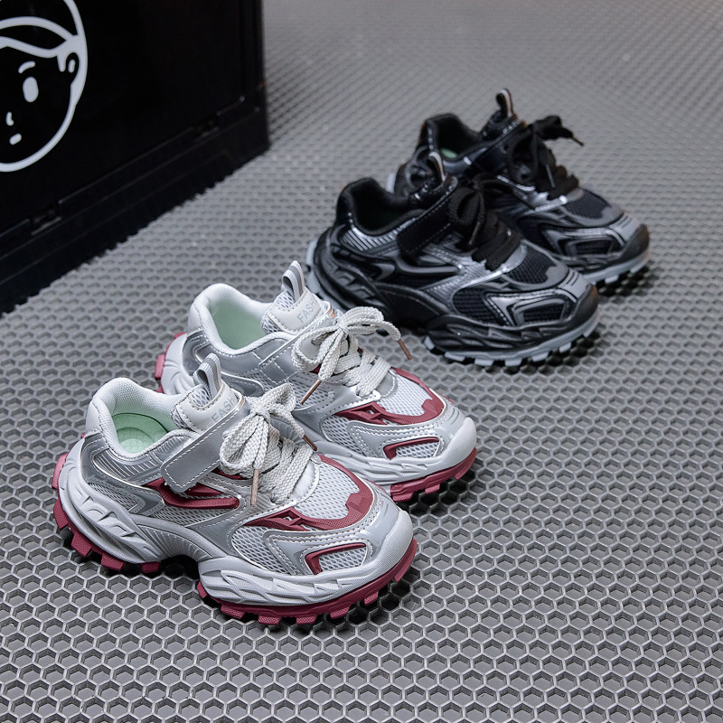Zapatos deportivos infantiles de moda para niños zapatos de papá 2026 otoño zapatos de malla para niños y niñas zapatos ecológicos transfronterizos para niños