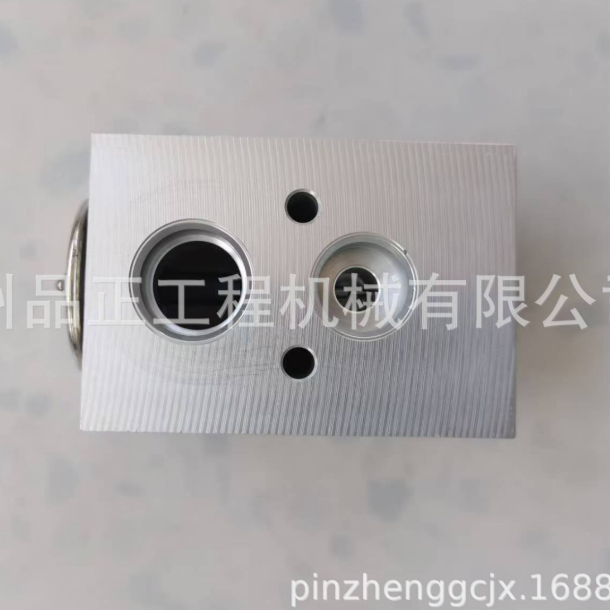 适用沃尔沃挖掘机 16271772 膨胀阀