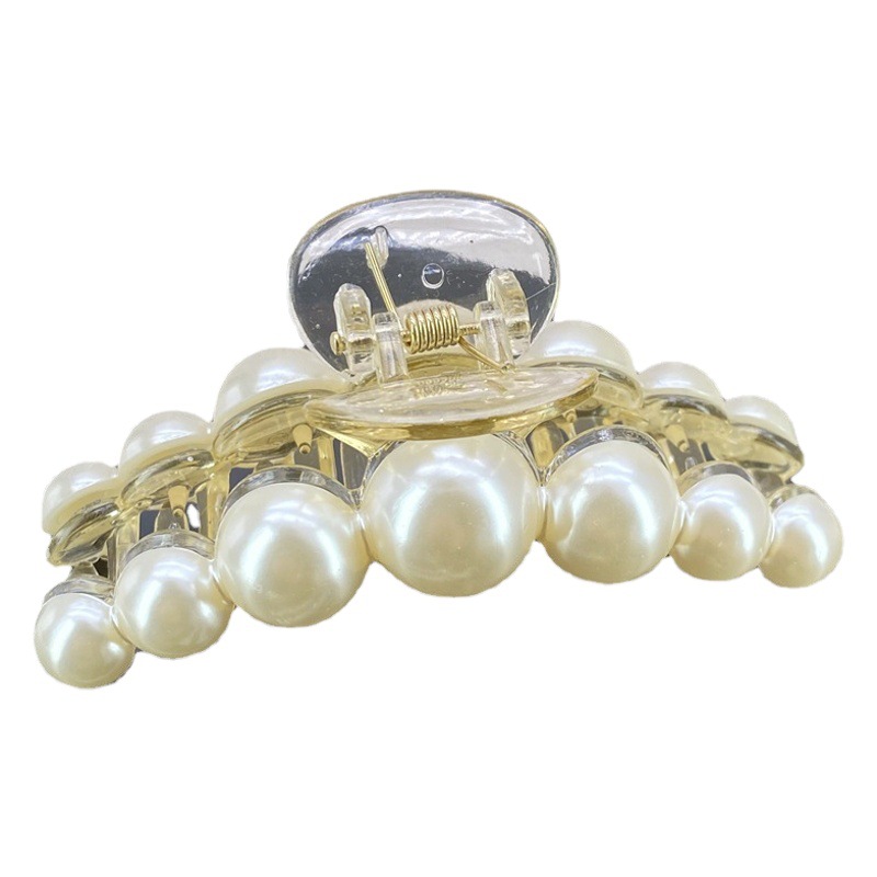 Costura perla cinco redondo corazón Plum Blossom pinza grande espalda Cabeza updo 2 yuanes tienda física accesorios para el cabello accesorios para la cabeza