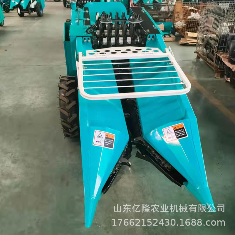 柴油自走式摘苞米机 单垄玉米收获去皮机 手扶式玉米收割机