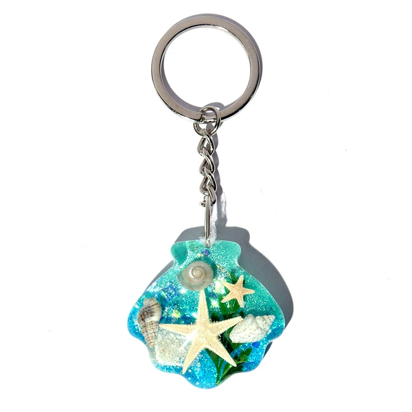 Seashell keychain