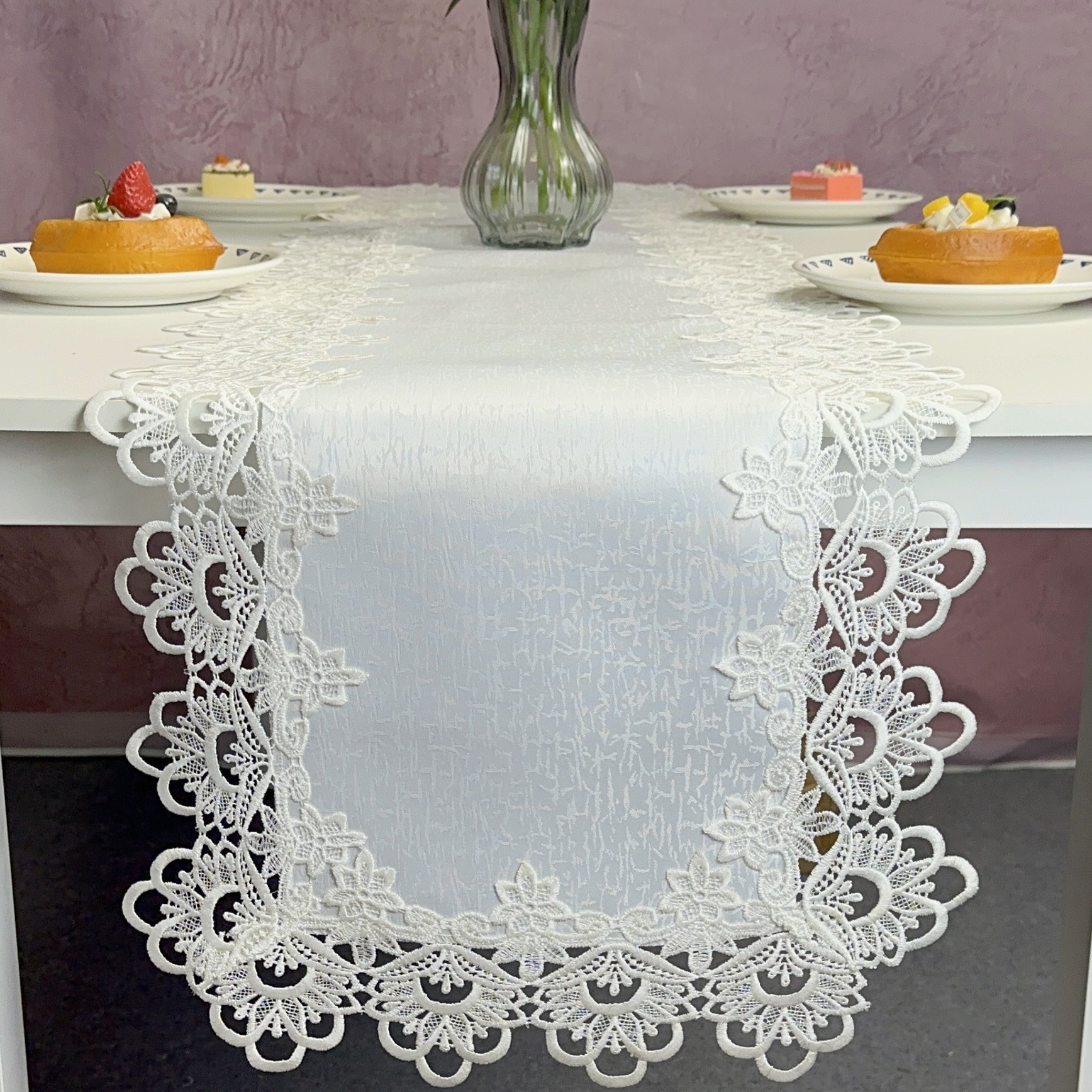 Ventas transfronterizas de encaje europeo bandeja hueca rectangular ángulo plano tela de mesa Jacquard soluble en agua mesa larga