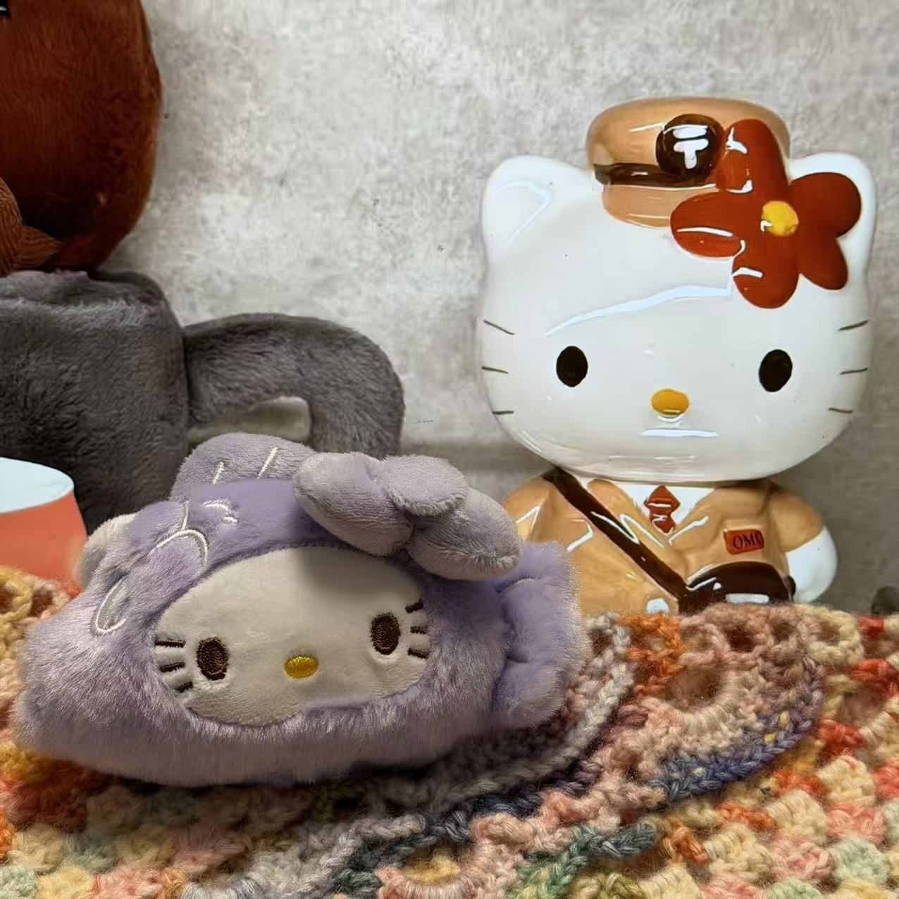 黒麦わら帽子キティ帽子ベビーペンダントラブバックル人形人形かわいいヘップバーンスタイルペンダントキーホルダー