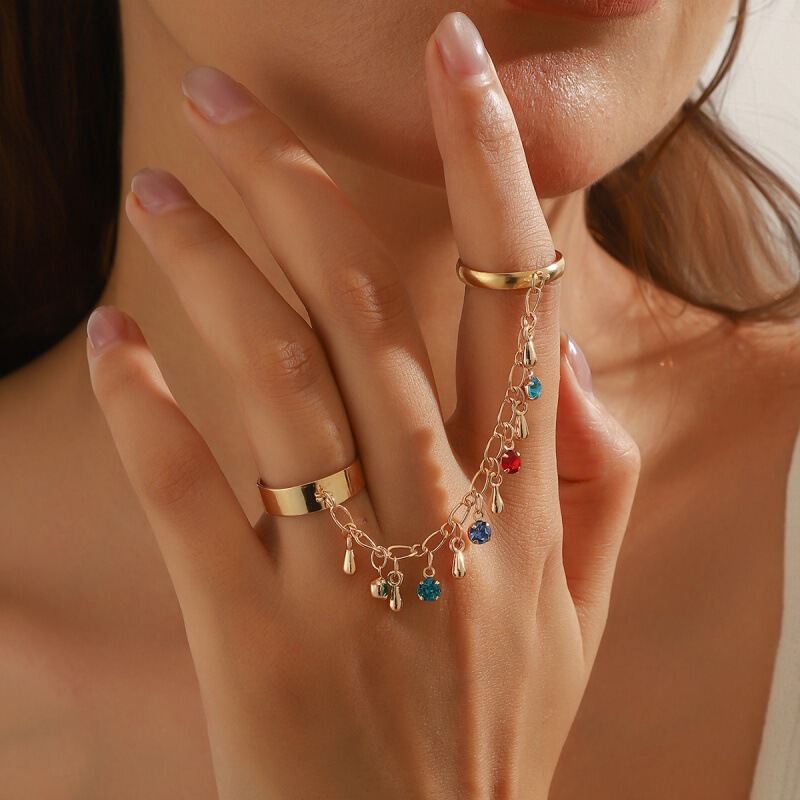 Cross-Border Hot-Selling Jewelry, European and American Metal Diamond-Encrusted Finger Bracelets, Personalized Creative Chain Rings, Hand Accessories, Women's Accessories Cross-Border Hot-Selling Jewelry, European and American Metal Diamond-Encrusted Finger Bracelets, Personalized Creative Chain Rings, Hand Accessories, Women's Accessories
