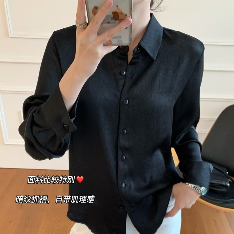 080802纯色极简风早秋25新款日常知性通勤暗纹抓褶宽松翻领衬衫女|undefined