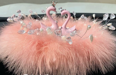 Car Perfume Box Wholesale – Car ornaments - 88-anti-slip-mat-pink-swan