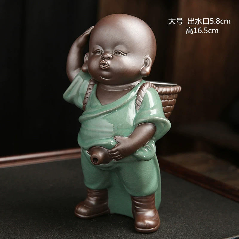 Чайная фигурка из пурпурной глины «мальчик-писака», 7,8×7×14 см, смена цвета, смола/керамика