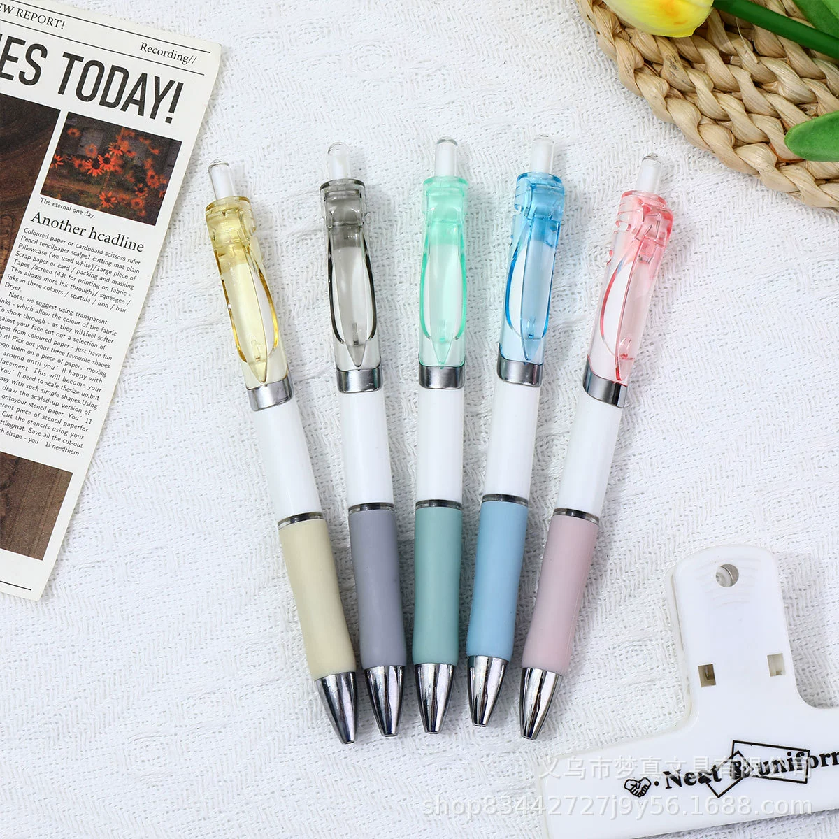 Cute rollerball pen, black bullet for elementary school students