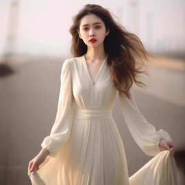 法式高端精致掐腰打底长裙高级感气质绝美白色V领连衣裙子女春季
